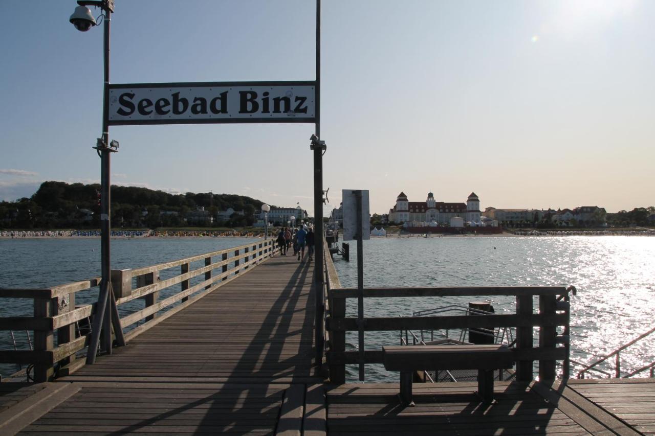 Bruchbude Mit Meerblick Binz Exterior photo